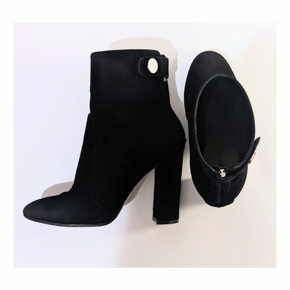 GIANVITO ROSSI~Black Suede Ankle Boots❤️‍🔥w/ Back Zipper&Side Snap~Size36.5/6.5